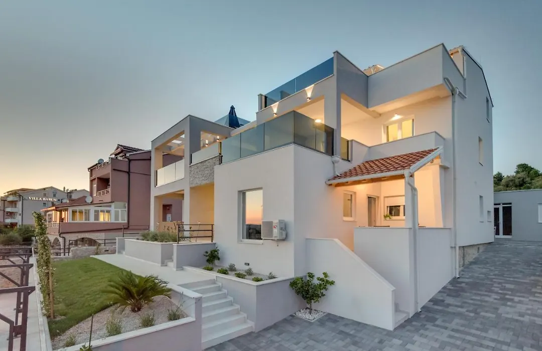 Villa Croatica II-1